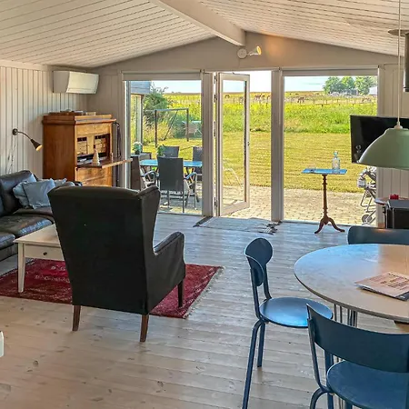 1 Bedroom Amazing In *